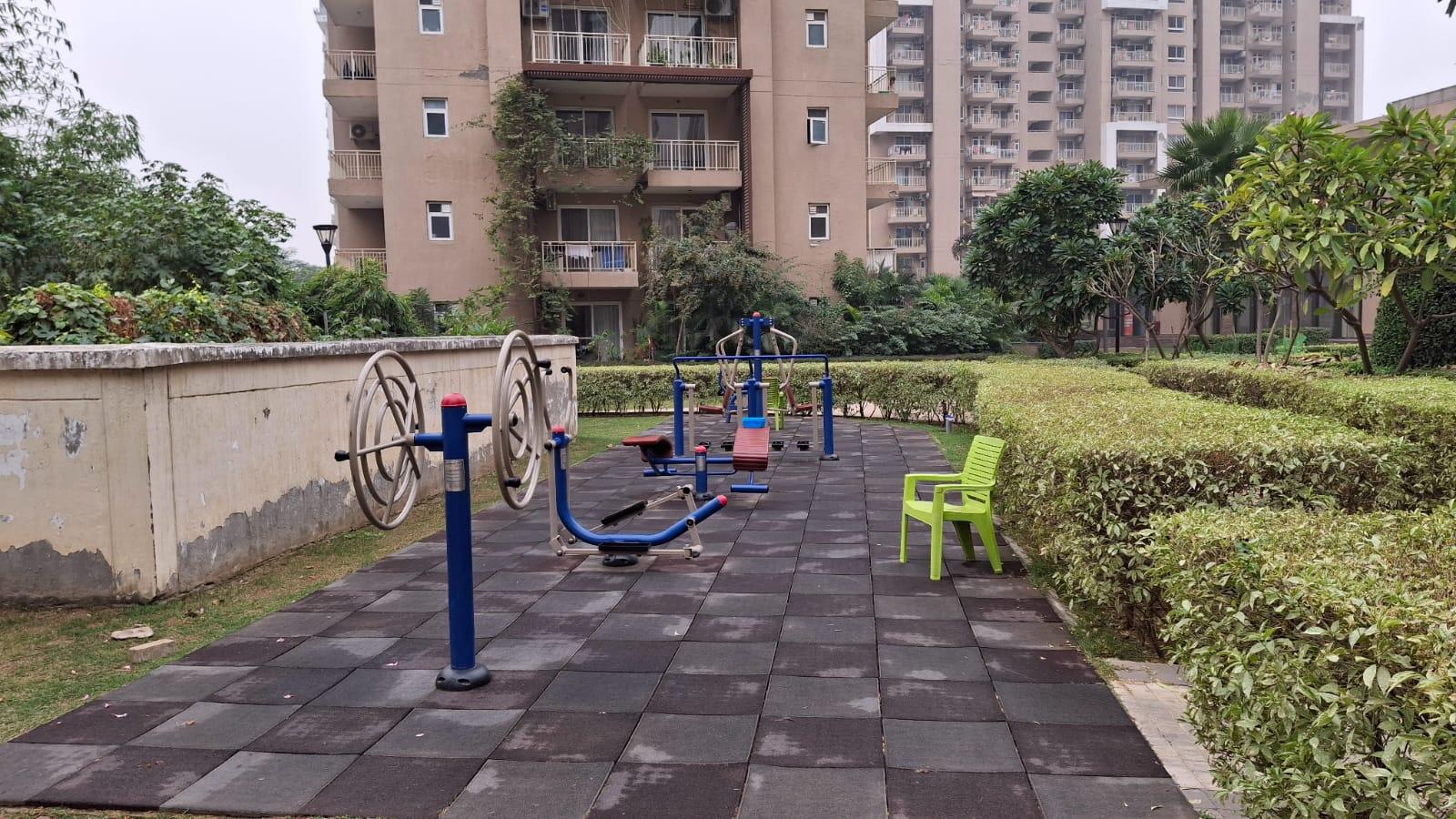 Emaar Palm Gardens - Image 23