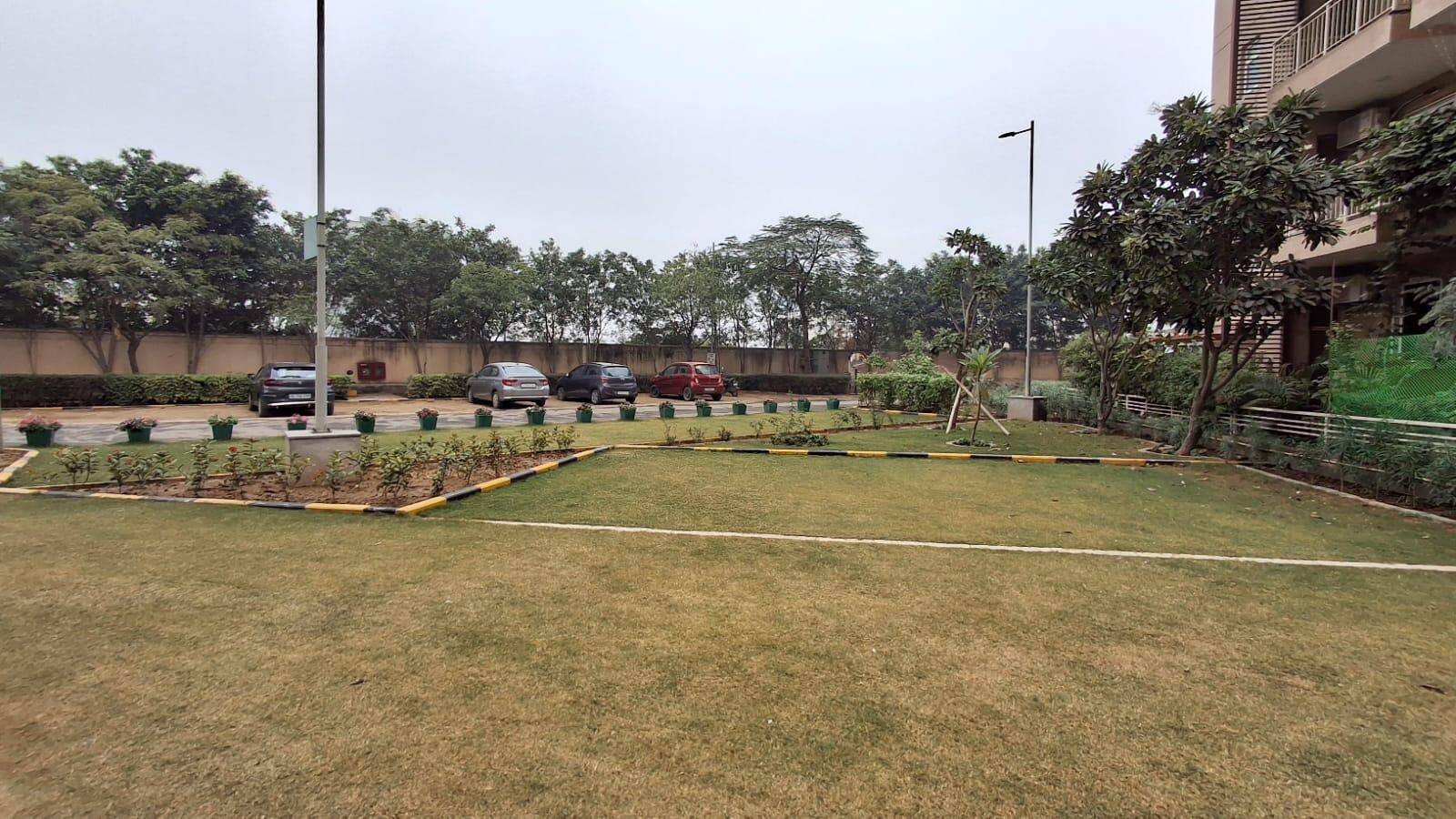 Emaar Palm Gardens - Image 15